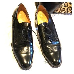 Bruno Magli shoes size8 black leather